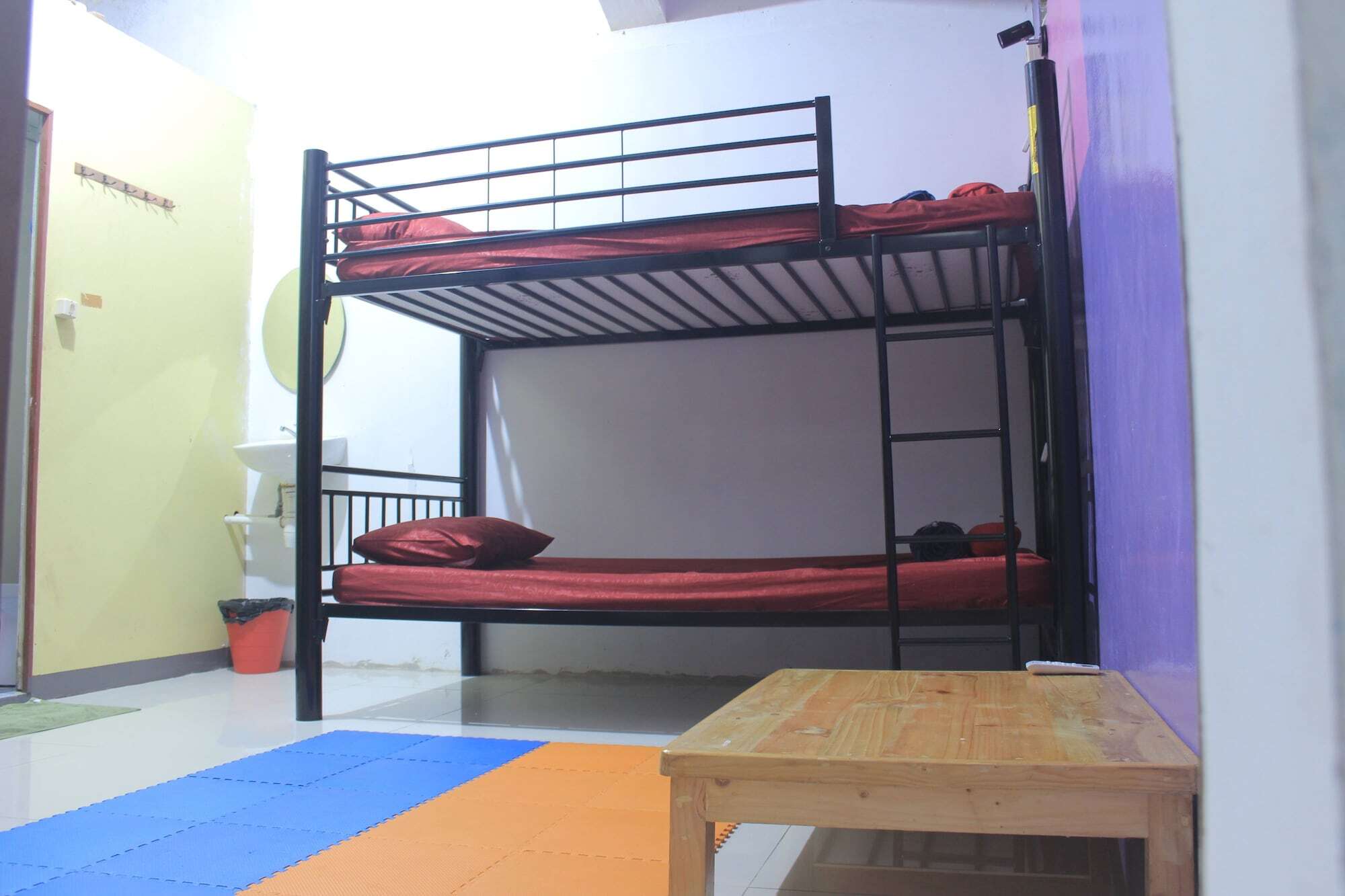 Simplycity Hostel Syariah Bandung Buitenkant foto